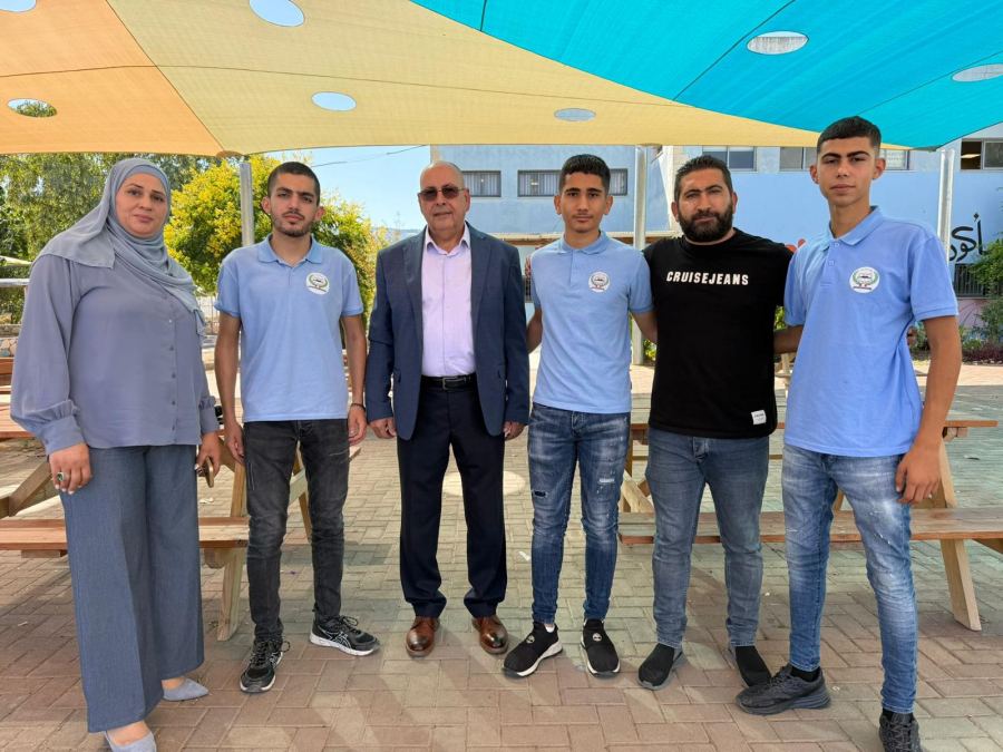 علي محمد ناجي امارة رئيسا لمجلس الطلاب في ثانوية ابن رشد كفركنا
